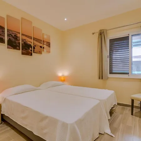 Marina & Casino - 1 Bedroom - Center * Виламура