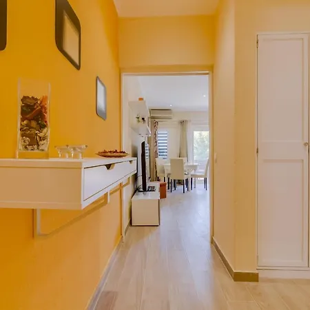 Marina & Casino - 1 Bedroom - Center *